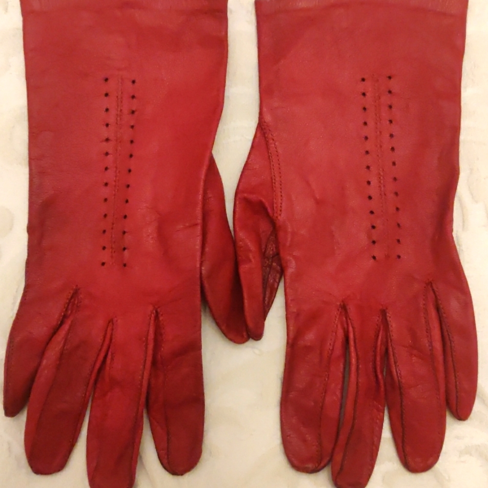Red genuine leather cloves